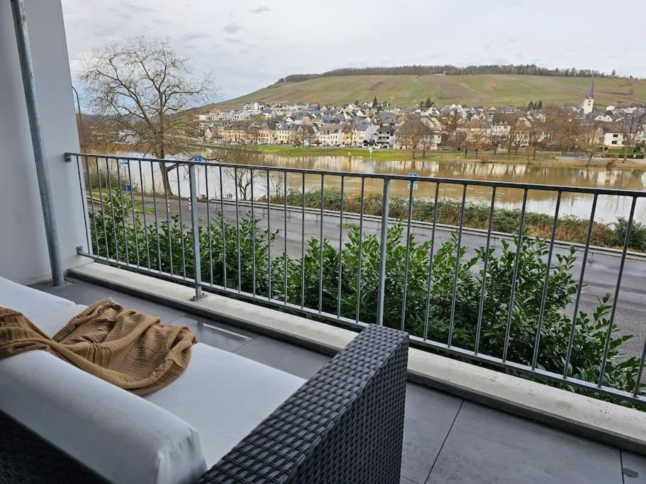 Deluxe 3-Rooms River View, Bernkastel-Kues Exterior photo